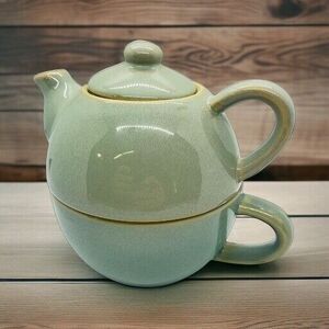 Pier 1 Imports Serves One Teapot And Cup/Mug Light Green Color